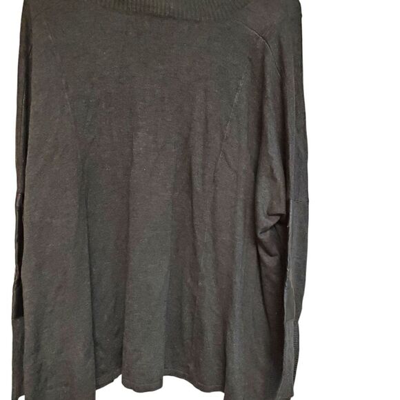 Central park west sweater size medium black gray cowl neck faux leather patch - Picture 2 of 8